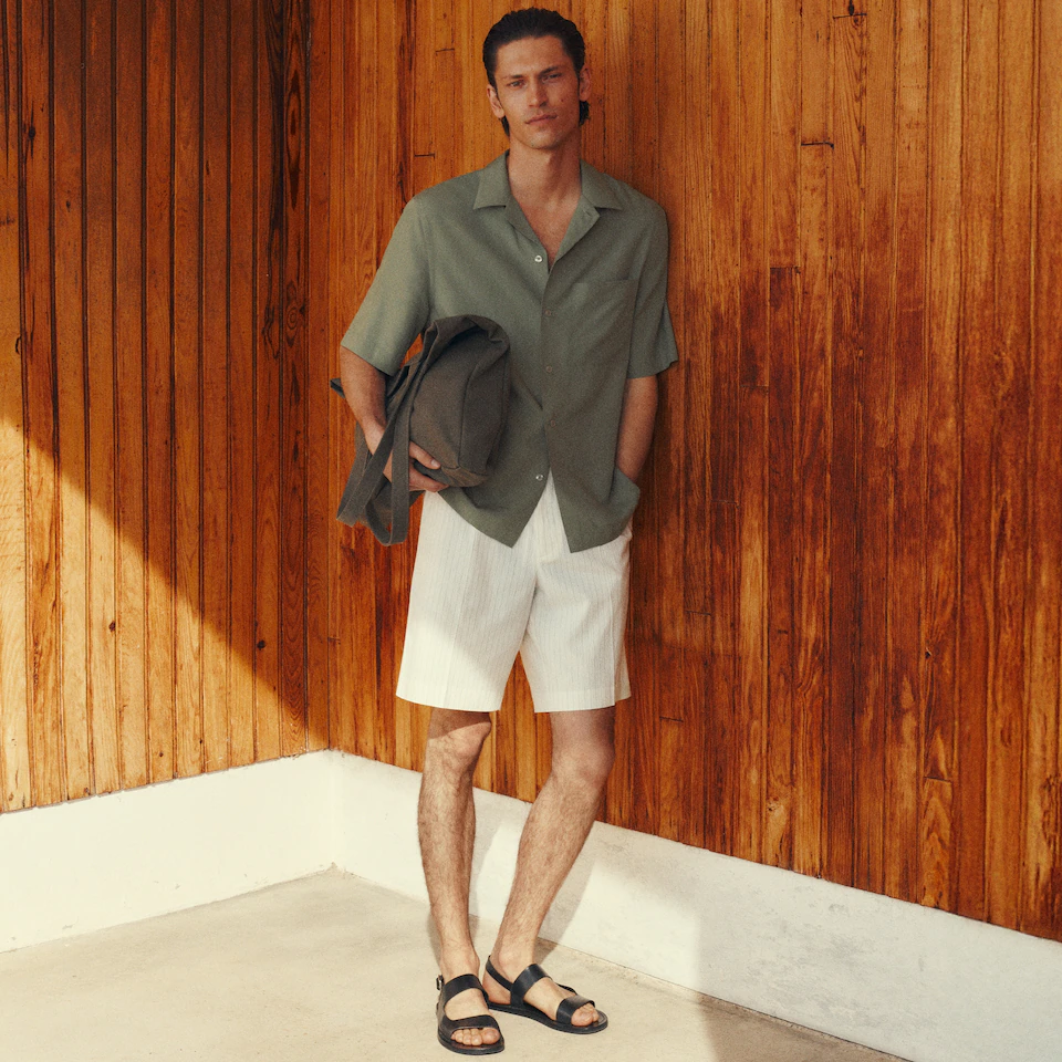 Men's White Textured Bermuda Shorts